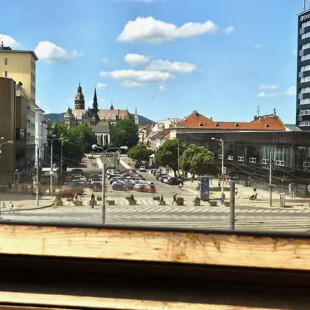 Apartment Sturova Loft V Srdci Kosic *